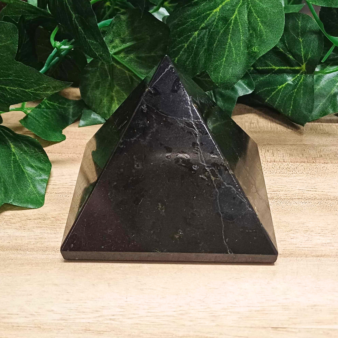 Black Tourmaline Pyramid 002